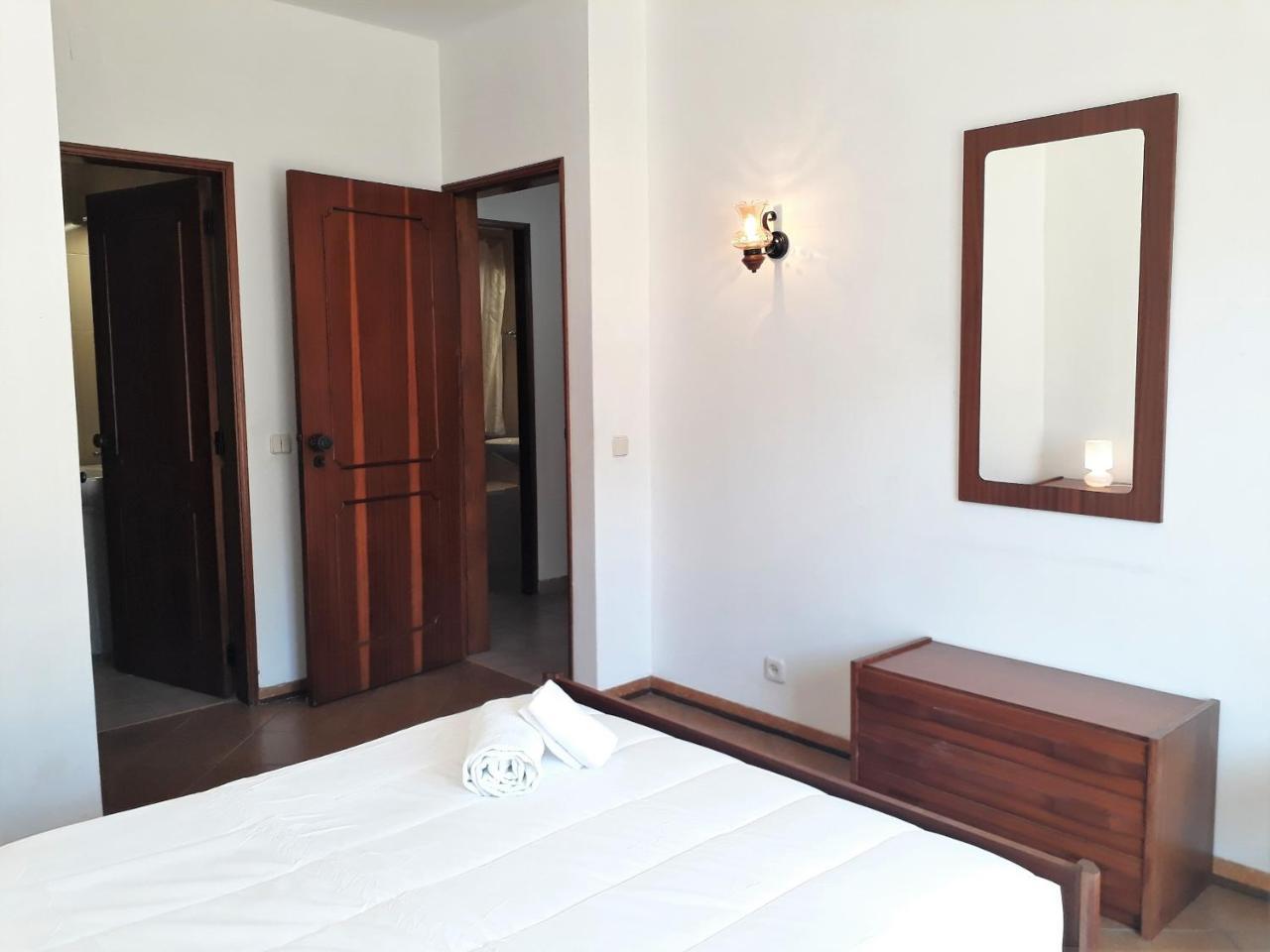 T2 Mira Praia 4- Familiar, 80Mt Praia, Wifi Quarteira Exterior photo